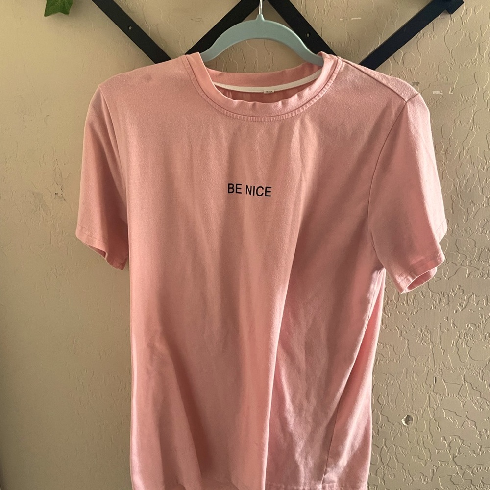 Graphic tee